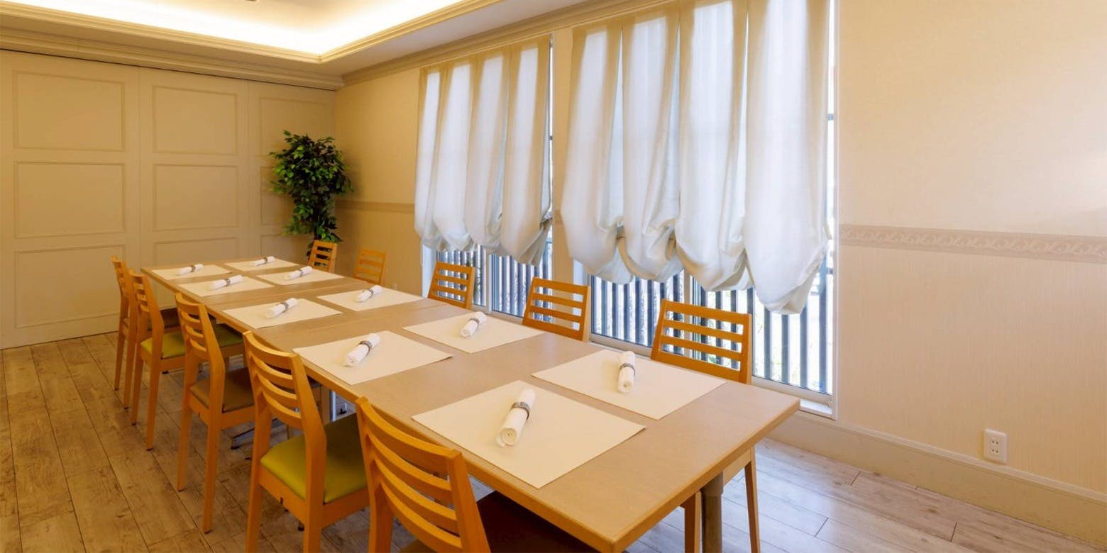 フランス料理 プレジール