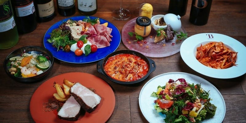 ディナー【“技”コース　大皿料理＋2時間飲み放題付き】（リクエスト予約）