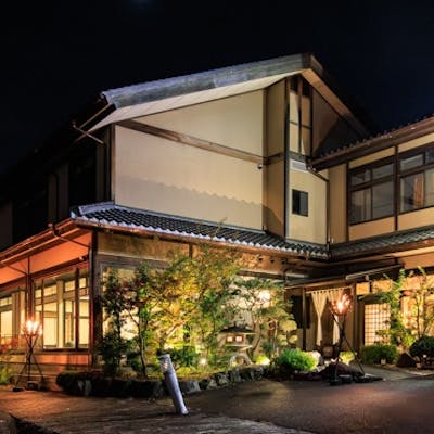 穏やかな時間が流れる安らぎの空間。多彩なシーンに対応する個室を完備