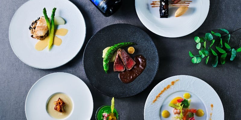 【キャメリア コース】近海産平目のからすみバター焼き・国産牛フィレ肉とフォアグラのポワレなど全9品