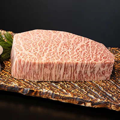 甘み・香り・食感で魅了する、日本三大和牛・近江牛の美学