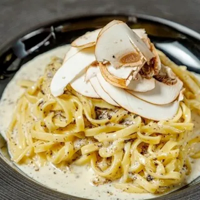 シェフ自家製の多彩なパスタを堪能