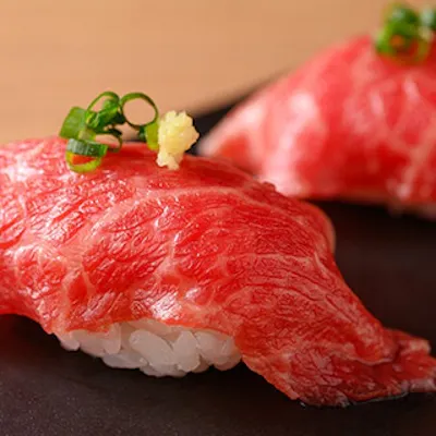 希少な太田牛の生肉を堪能