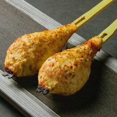まつすけ自慢の串料理。人気NO.1「特製ねり」は超絶品