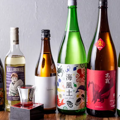 名物料理と響き合う、豊富なドリンクラインナップ