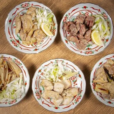 串に刺さない、新感覚の焼き鳥体験