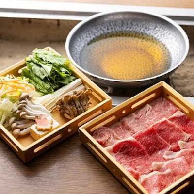 六白黒豚のしゃぶしゃぶで極上の味わい