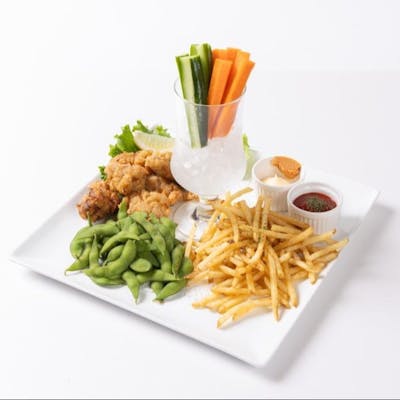 店内で手作りメニューをご用意しております