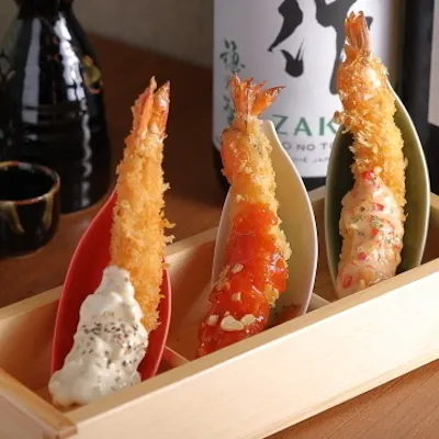 名古屋名物!特大エビフライ