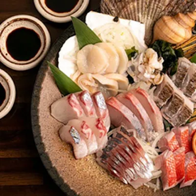市場直送の魚の数々をお愉しみいただけます。