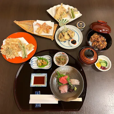 特製ブレンド油が叶える最高級の味。名店の天麩羅を心ゆくまで堪能