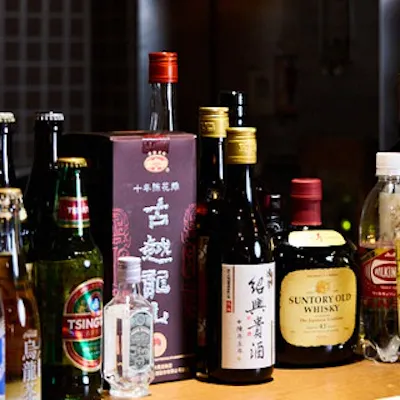 選りすぐりの美酒で上海料理を堪能