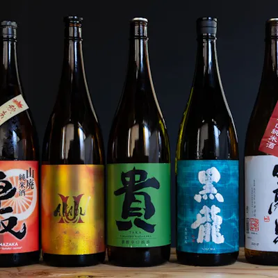 自家製サワーと厳選日本酒。料理に寄り添う一杯を
