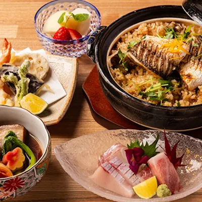 市場直送の新鮮な食材を使った一品料理