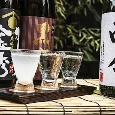 厳選した日本全国の銘酒を取り揃えております