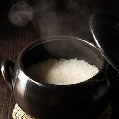 精米24時間以内の新鮮なお米を使用