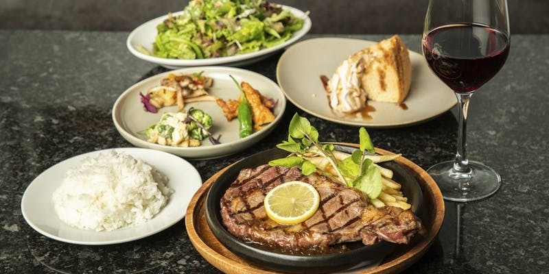 THE PUBLIC RED AKASAKA�^�Z���`�����I���z�e���O�����h�ԍ�
