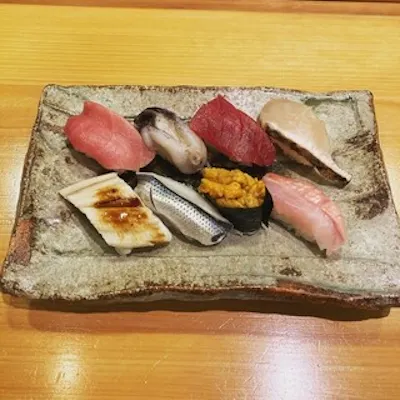 職人こだわりの旬の鮨と料理