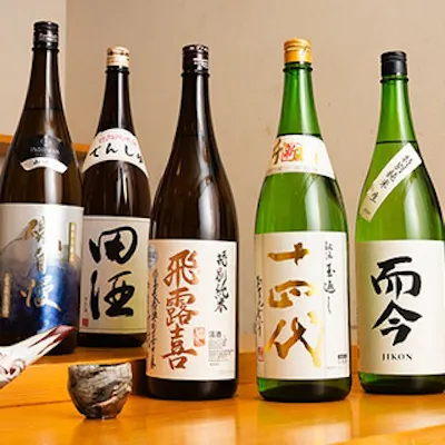 希少な日本酒やウイスキーも充実