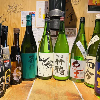 利き酒師厳選の豊富なドリンクメニュー