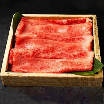 すき焼きの枠を超えた、和牛の肉割烹