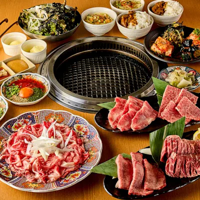 幅広いシーンに対応する柔軟なプラン展開、飲み放題もあり