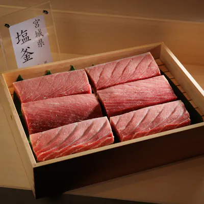 季節の食材を活かしたおまかせコース