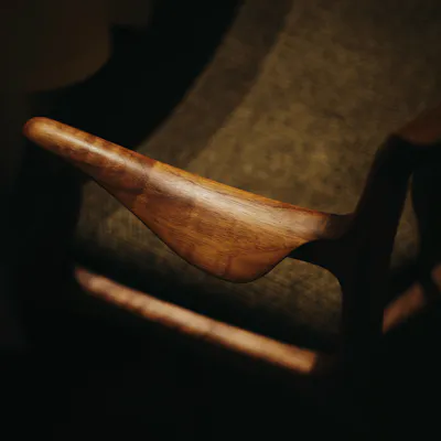 maerge chair