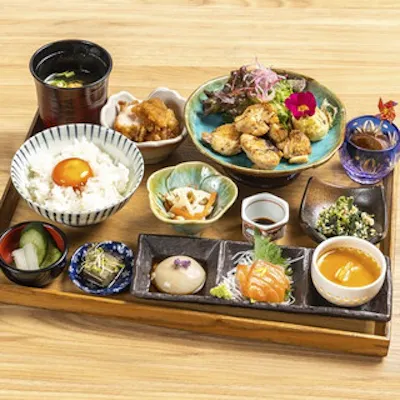 ランチ限定『彩り美食御膳』