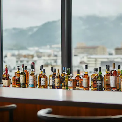 豊富な地酒とワインのセレクション