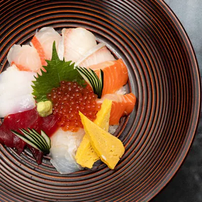 新鮮な地元の食材を使用した寿司