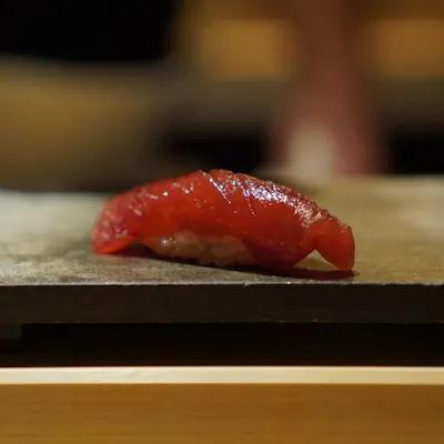 赤酢を使った独特のシャリ