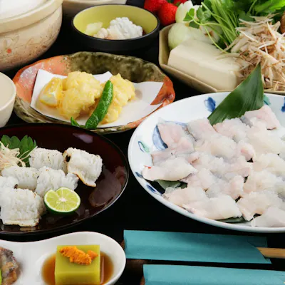 四季折々の 旬の味わいをご堪能あれ
