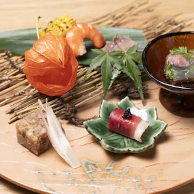 店主こだわりの京鴨を使った逸品料理