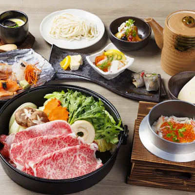 北海道産びらとり牛のすき焼き