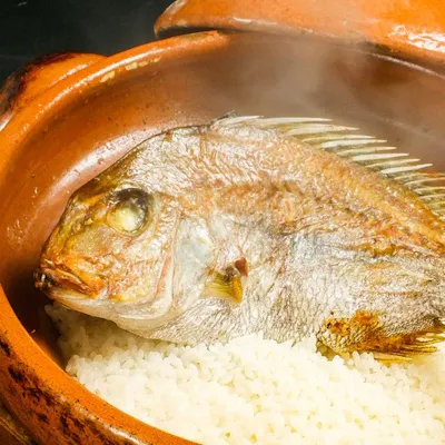 名物鯛めしを含む、絶品!鮮魚を使用した料理の数々