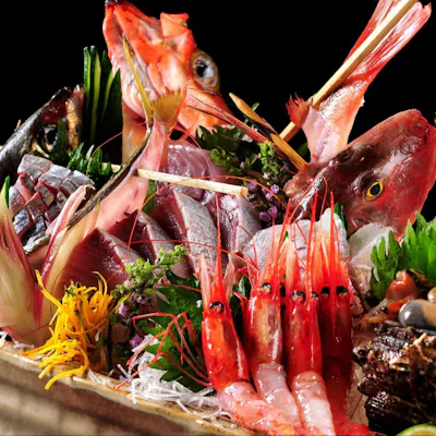 新潟・佐渡の海の恵みを一皿に