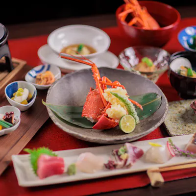 四季折々の食材を活かした和食