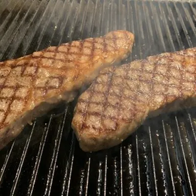 A5ランク和牛や火の本豚の炭火焼を堪能
