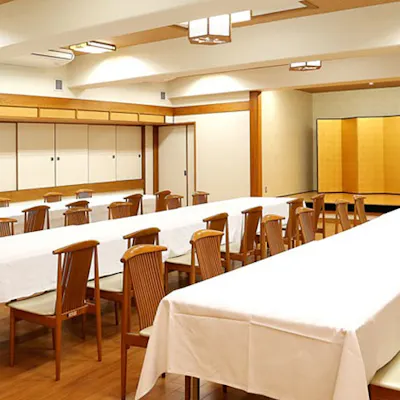 大切な方とのお顔合わせやご会食に。暖簾が守り続けた伝統の味で彩る佳き日