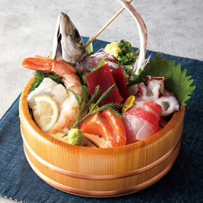 職人が握る鮨と旬魚を堪能