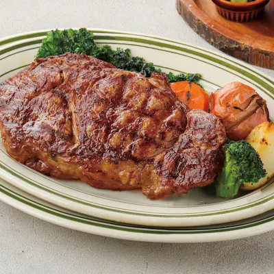 肉の旨みを楽しむグリル料理