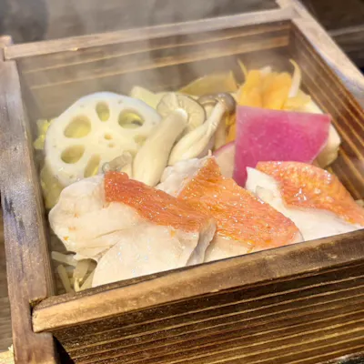銘柄牛と旬野菜を楽しむ名物せいろ蒸し