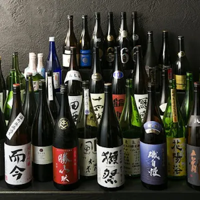 全国47都道府県から厳選した日本酒を豊富に取り揃え