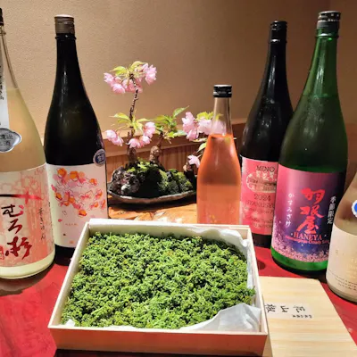 酒ディプロマの店主が厳選、料理との相性を考え抜いた日本酒ペアリング