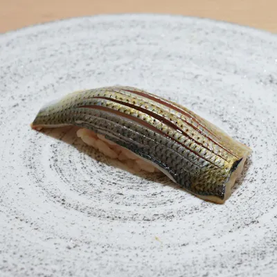 鮨の原点と和食の技を