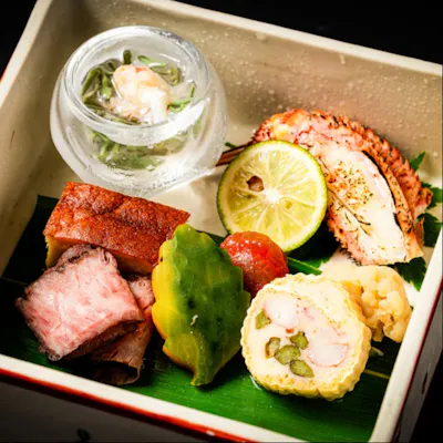 蟹の魅力を余すことなく味わう珠玉の蟹会席