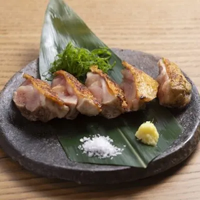 鶏肉にストレスを与えない火入れと味わいの緩急