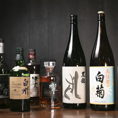 和食を引き立てる厳選酒。日本酒やワインと旬の逸品が織りなす極上のペアリング