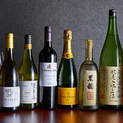 全国各地の日本酒とワインの品揃え